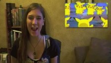 151 Tane Pokemon'un Taklidini Yapabilen Kız
