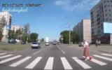 Yaşlı kadın bakın ne yaptı