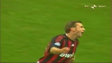 Shevchenko Futbolu Bıraktı!