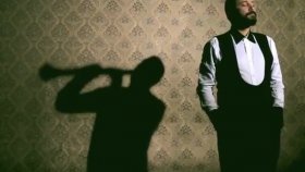 Hüsnü Şenlendirici - Böyle Ayrılık Olmaz KLİP Hüsnü Şenlendirici - Böyle Ayrılık Olmaz KLİP
