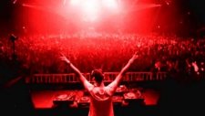 Dj Emre Dinçer Ve Dj Miraç Gülçimen