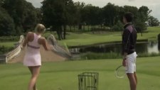 Sharapova ile Djokovic golf sahasında kapıştı!