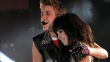 Carly Rae Jepsen Ft. Justin Bieber - Beautiful (Preview Teaser)