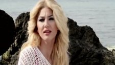 Gizem Karaağaç - Hayatım Paramparça (Yeni Klip 2012)