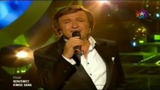 Erol Evgin Ft. Atilla Özdemiroğlu - Ayrılanlar İçin (Benzemez Kimse Sana)