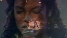 Michael Jackson - Human Nature (Live At Wembley)