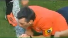 Futbol Maçında Hakem Sakatlanırsa!