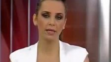 Yayın Bitti Sanan Spiker Fena Yakalandı