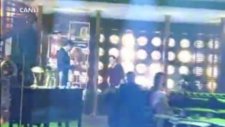 Mustafa Sandal Aya Benzer ( Canlı ) Beyaz Show 5 Ekim 2012