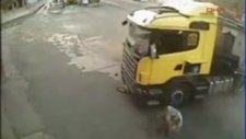 Yok Böyle Tır Kazası