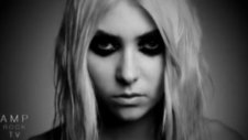 Taylor Momsen Yeni Klibinde Çırılçıplak