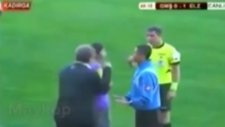 Hakeme Atarlanan Top Toplayıcı Çocuk