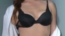 Bond Kızı Marlohe FHM'e Soyundu!