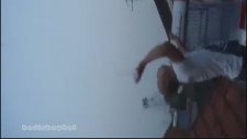 Ağzıyla Kuş Tutmaktan Fazlasını Yapan Adam