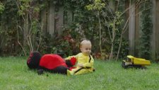 Ejder Bebek kamera arkası
