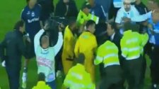 Elano'dan hakeme Tekme!