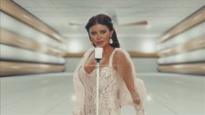 Hani Dünya Tatlısı - Ebru Polat