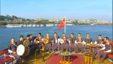 Zekeriya Ünlü - Aralarda