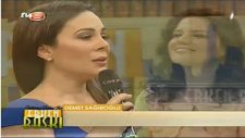 Demet Sağıroğlu - Seni Çok Sevdim ( Canlı Performans)