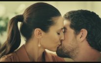 Romantik Komedi 2 'Bekarlığa Veda' - Fragman