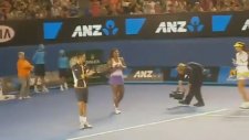 Djokovic ve Serena Williams'dan Gangnam Style dansı