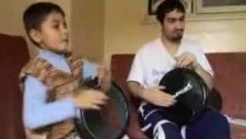 Küçük Yunusdan Darbuka Şovu