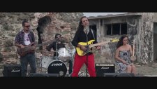 Deyiş Devran - Elimde Gitarım