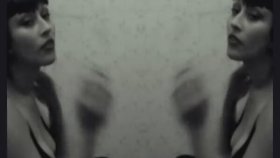Crystal Castles - Fainting Spells Crystal Castles - Fainting Spells