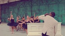 Kanye West - Runaway