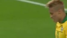 Neymar Boş Kaleye Atamadı!