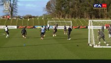 Genç yetenek Joe Hart'ı avladı!