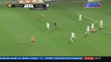 40 Metreden Harika Aşırtma Golü!