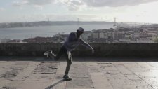 İnsanlık Dışı Dans Eden Adam (Diffuse)