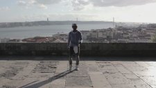İnsanlık Dışı Dans Eden Adamın Yeni Dansı