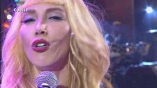 Hande Yener - Bir Bela (Beyaz Show)