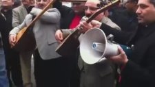 Ardahanlı Aşıklar Taksimde
