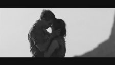 Göçebe – The Host (2013) – Klibi: Radioactive – İmagine Dragons
