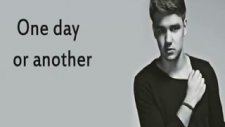 One Direction - One Way Or Another Lyrics Video