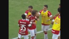 Diego Forlan Golleriyle Gövde Gösterisi Yaptı