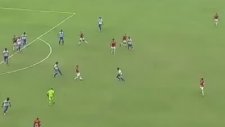 Brezilya Forlan'ın Füzesini Konuşuyor