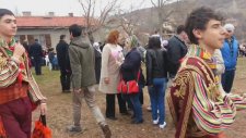 Karacaözü Köyü Gençliği Ekleyen İsmail Ve Metehan Akkaya