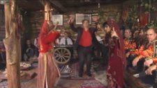 Ankaralı Namık - Perimisin Cinmisin