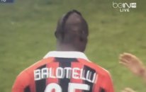 Balotelli'den gurur kırıcı çalım!