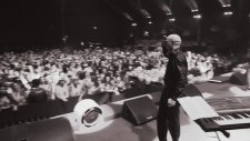 Pitbull - Ft. Christina Aguilera Feel This Moment