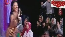 Ankaralı Ayşe Dinçer - Askerdir Benim Yarim