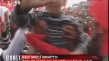 Bahçeli Osmaniyede Hem Güldü Hem Sinirlendi