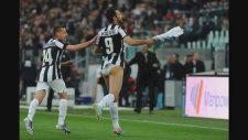 Mirko Vucinic şortu çıkarttı