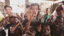 One Direction - One Way Or Another - Teenage Kicks