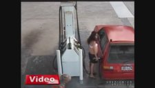 Benzin çalarken yakalanmamak için...
