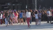 Justin Bieber İstanbul - Oteli Basan Belieberlar